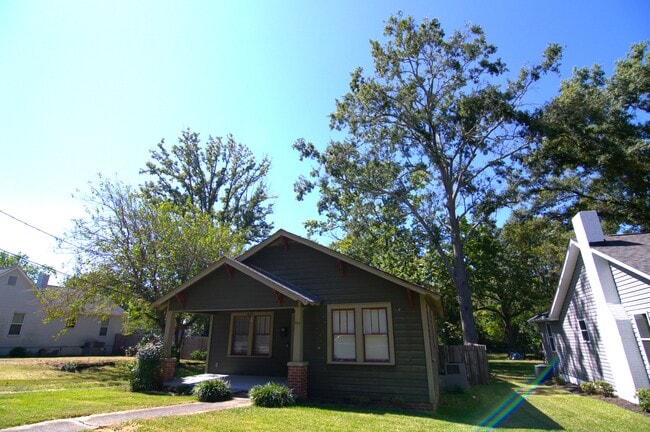 Photo - 524 S Confederate Ave