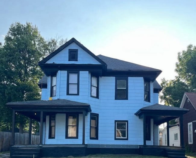 Building Photo - 623 S 8th St Rental