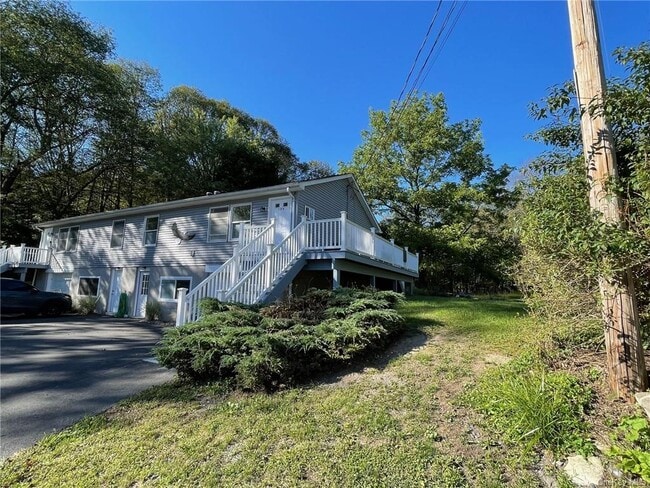 134 Mountain Rd B  