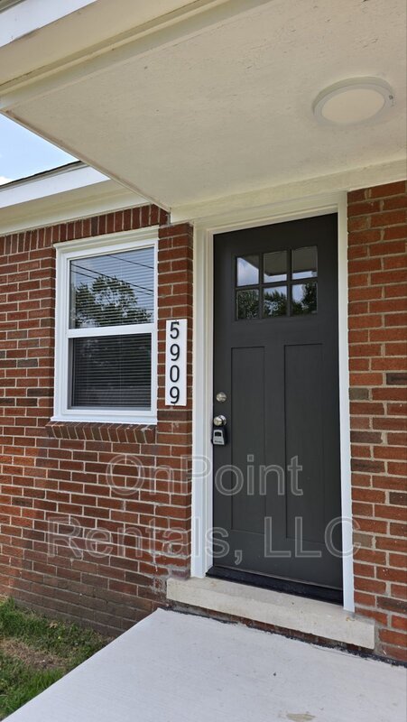 Photo - 5909 N Wayne Rd