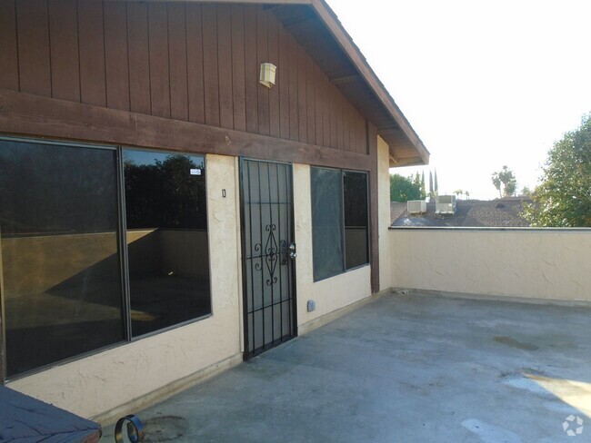Building Photo - 3208 La Costa St Unit D Rental