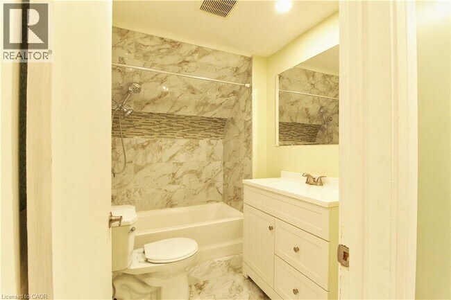 Photo - 1243 Langmuir Ave