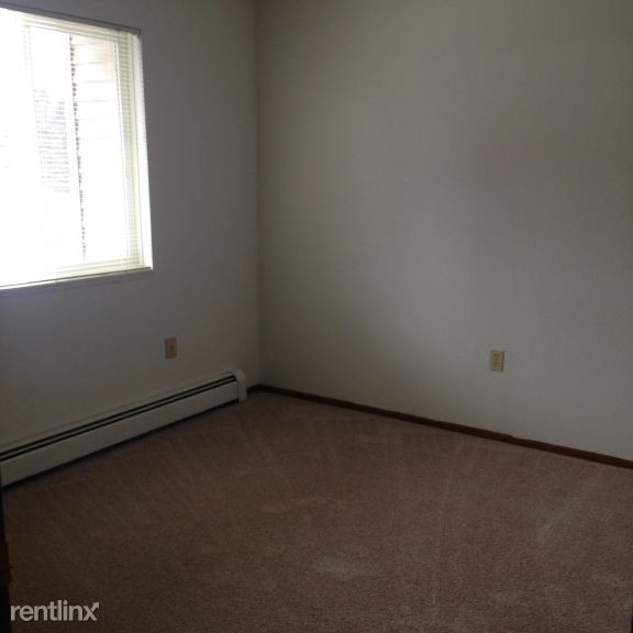 Bedroom - White Pine Manor