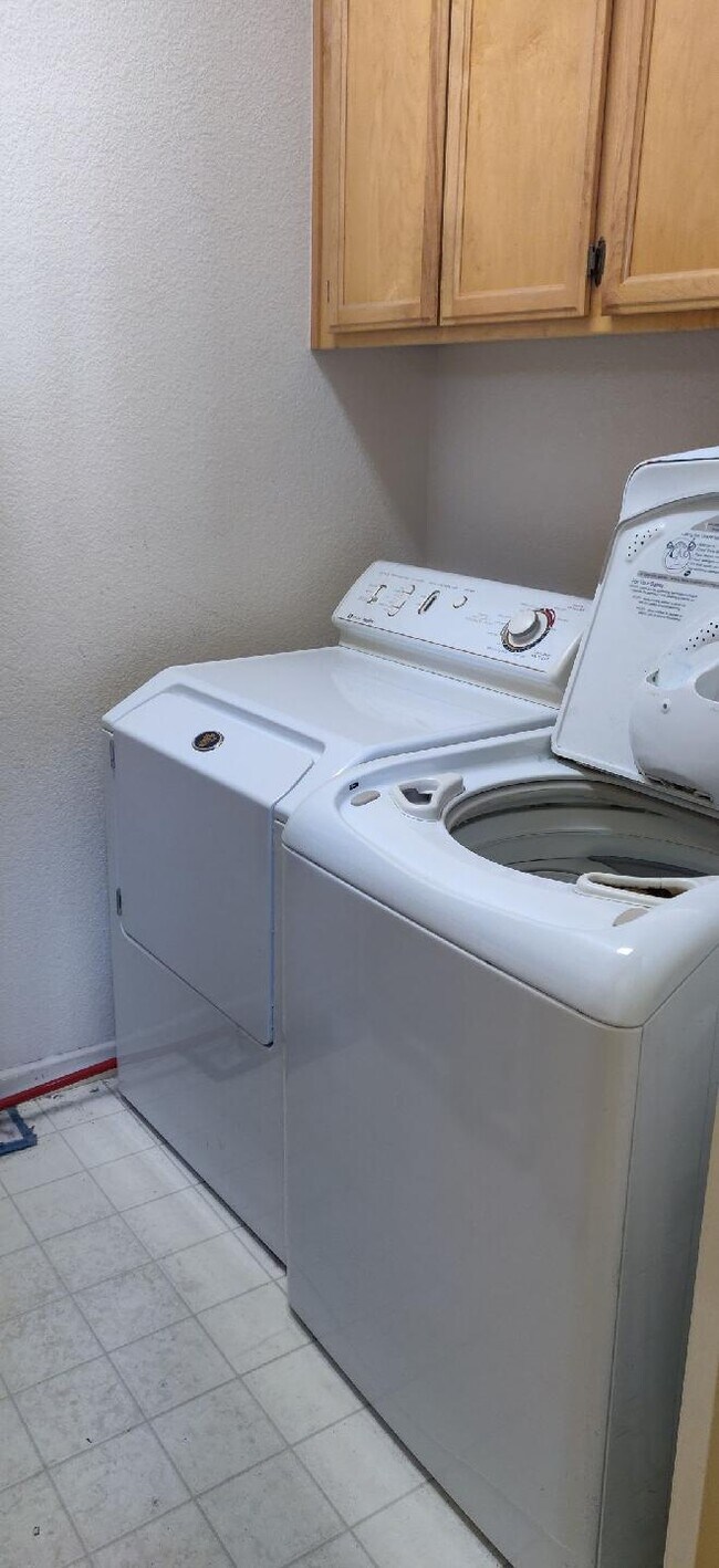 Lavadero - 1812 Tahoe Pl Unidad Upstairs bedroom