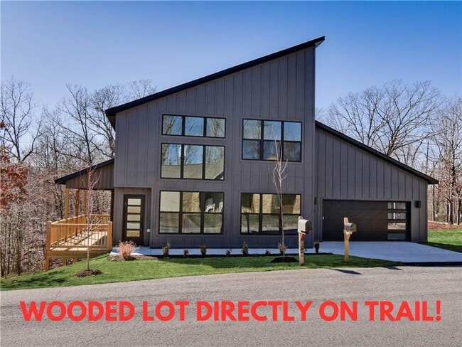 Building Photo - 4 Savidge Cir