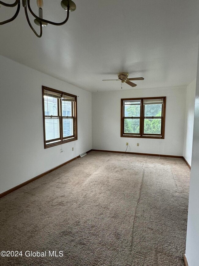 Photo - 460 Washington Ave Unit 4