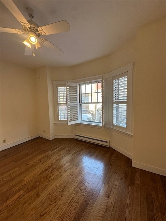 Building Photo - 44 Charles St Unit 1