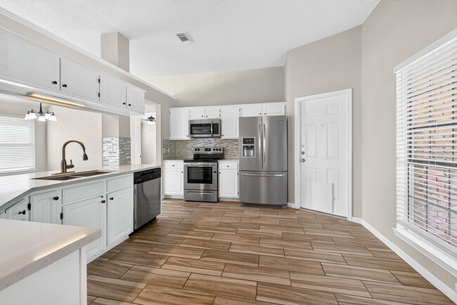 Photo - 4706 Colby Dr