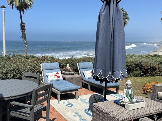 Building Photo - OCEAN BEACH STUDIO COTTAGE Unit 10 Rental