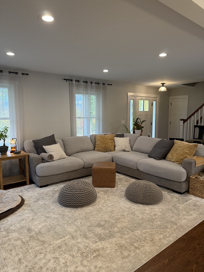 Photo - 65 Birch Trl