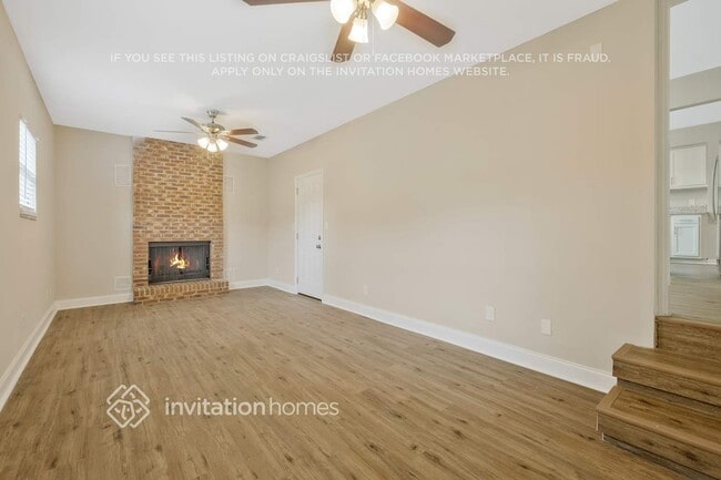 Photo - 6585 Larne Ave