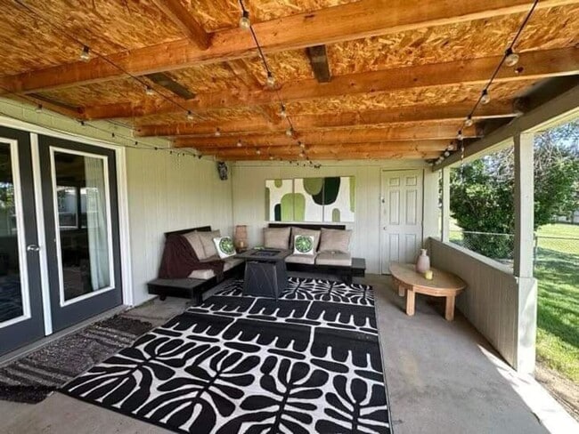 Building Photo - Charming 3BR House in Denver