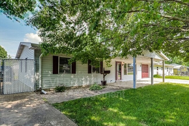 Photo - 205 Mooreland Dr