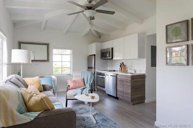 Photo - 1450 Meridian Ave Unidad 201