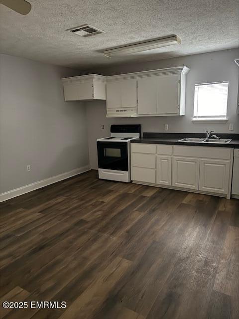 Photo - 6233 39th St