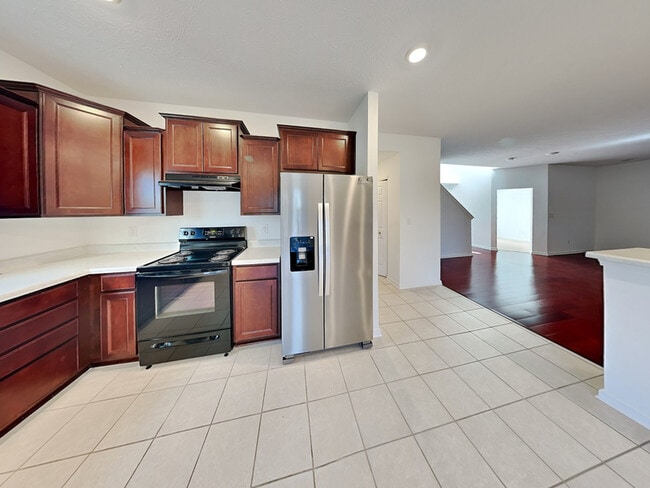 Photo - 808 Capricorn Dr