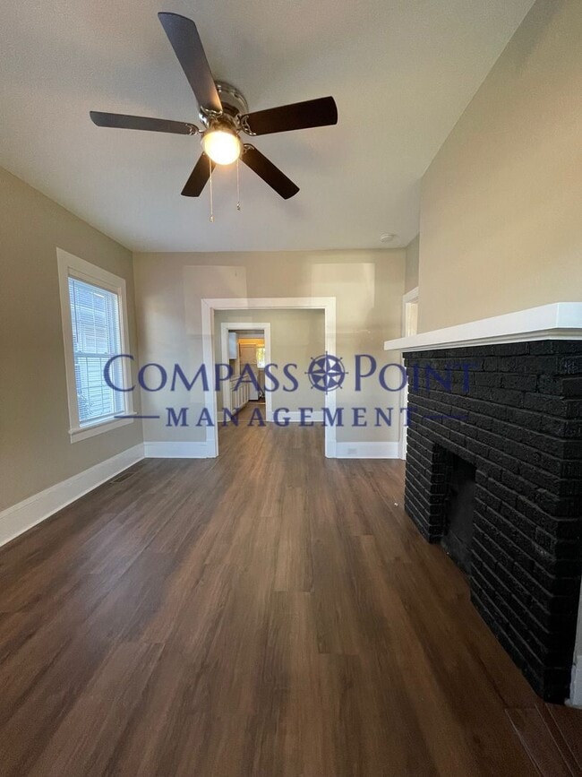 Photo - Newly Renovated Just For You! First Month'...