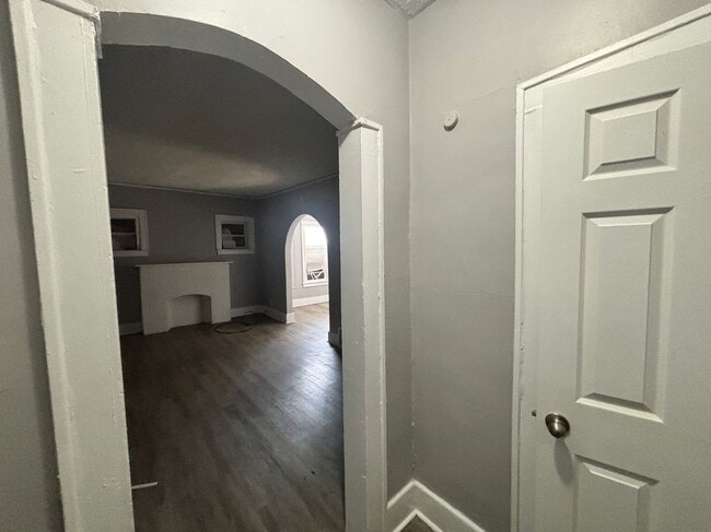 Photo - 15525 LaSalle St