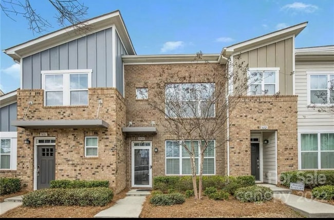 Building Photo - 1614 Pat Garrett St Rental