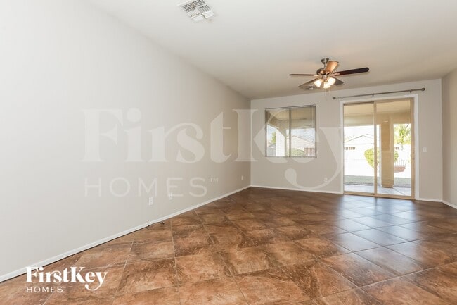 Photo - 4954 E Odessa Dr