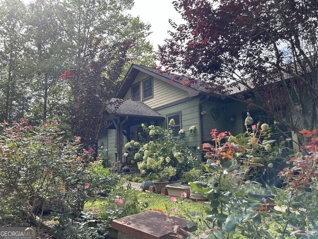 Photo - 100 Corinth Ln