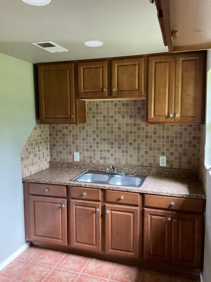 Photo - 2 Bed 1 Bath Stone Home in Del City