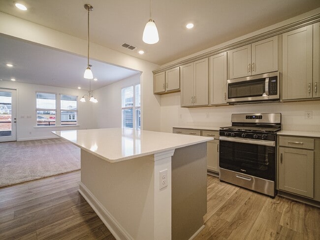 Photo - "Charming 2-Bed, 2-Bath Belmont Gem with Elegant Design"