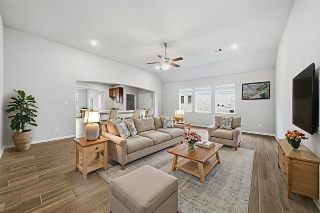 Photo - 6010 Kolle Dr