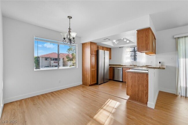 Photo - 7200 W Pirates Cove Rd Unit 2025