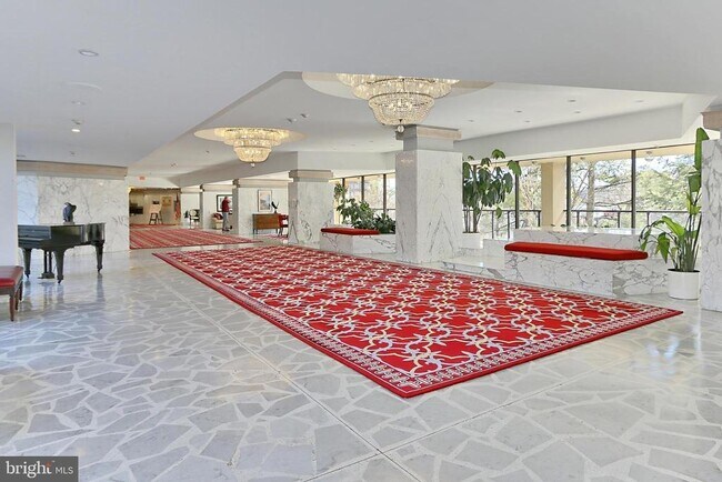 Photo - 1101 S Arlington Ridge Rd Apartamento Unidad 705