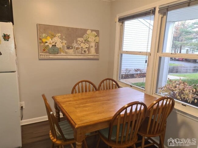 Photo - 36 Upperbrook Ct