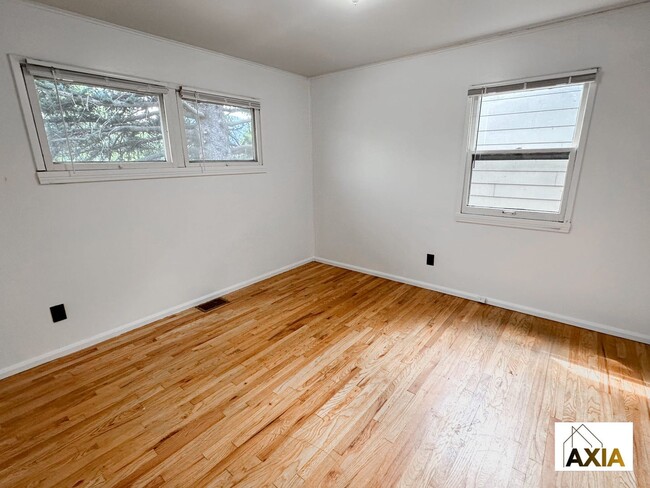 Photo - Million Dollar Views for Fall Pre-Lease!