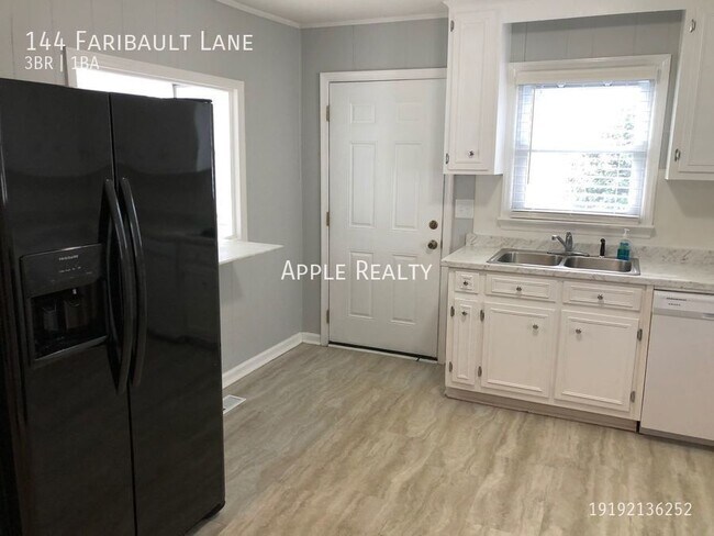 Photo - 144 Faribault Ln