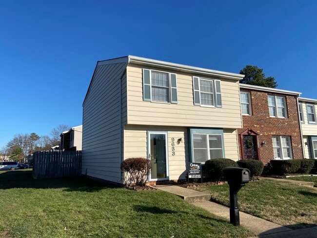 Building Photo - 9633 Springfield Woods Ct.