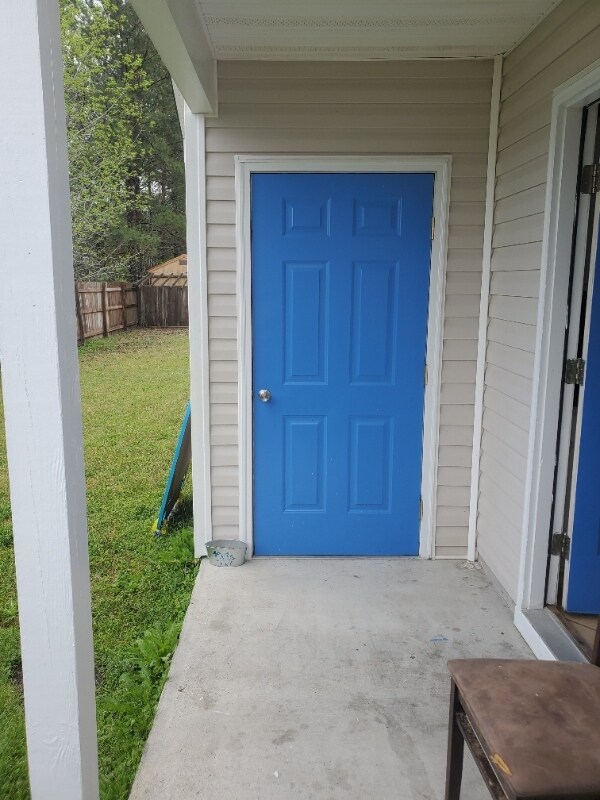 Photo - 8100 Webster Ct NE