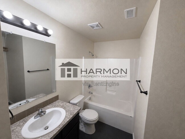 Photo - 2363 N Garland St