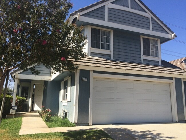 Building Photo - Southridge 4bed 2bath Beauty!