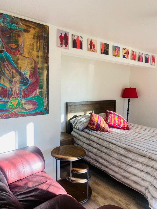 Photo - 1038 Marbo Ter