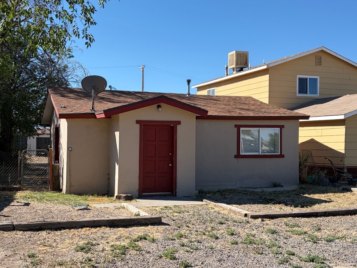 Photo - 132 N 6th St