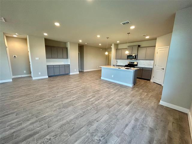 Photo - 16012 Bronte Lane