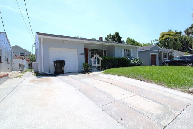 1639 Oakmont Ln
