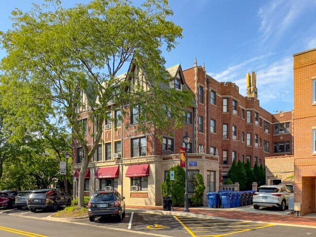 Photo - 376 Hazel Ave Condo Unit D8