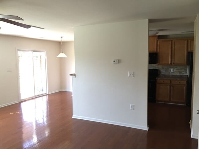 Photo - Delightful 4bd/2.5bth home