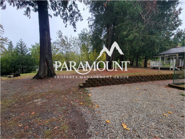 Photo - Updated 3 Bedroom Duplex!