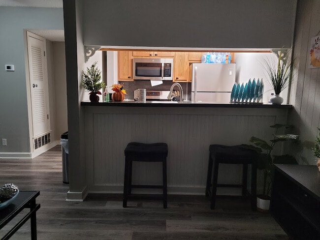 Photo - Mission South Apartments