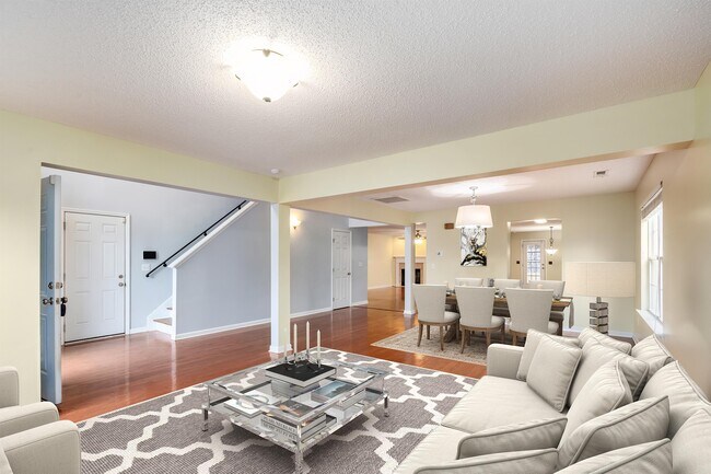 Photo - 117 Vancouver Rd