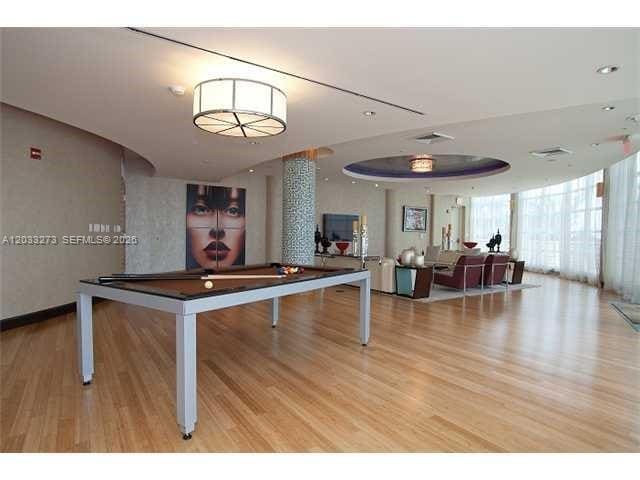 Photo - 253 NE 2nd St Unidad 509