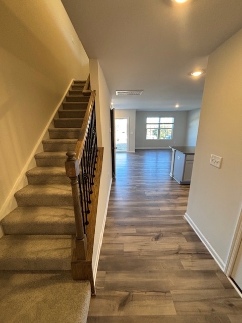 Photo - 304 Detroit Ln