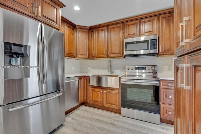 Photo - 1631 NE 114th St Unidad 311