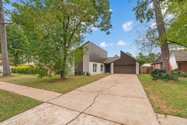 Building Photo - 15034 Rose Valley Dr